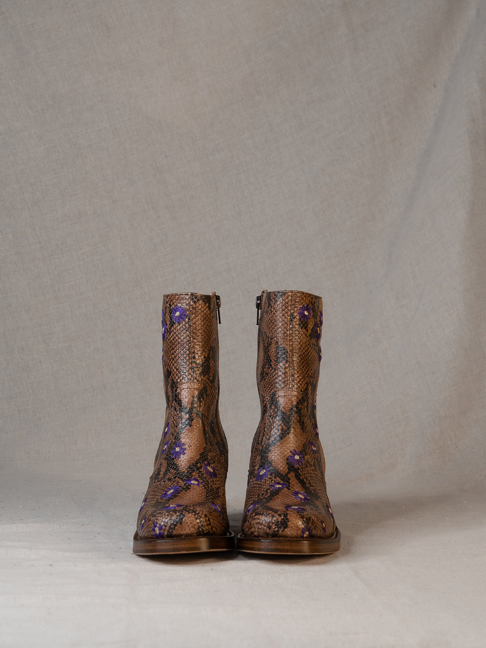 Sendra flower ankle boots snake dandelie