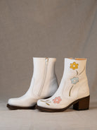Sendra flower ankle boots white dandelie